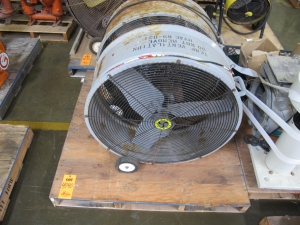 LOT TO INCLUDE: AIRMASTER 30" INDUSTRIAL FAN, (1) TPI INDUSTRIAL 30" FAN. LOADING & HANDLING FEE $15-4040